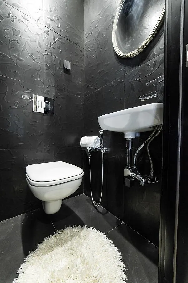 Mgapartments 3 Rooms Miasnikova Sq. Vip Minsk Belarus