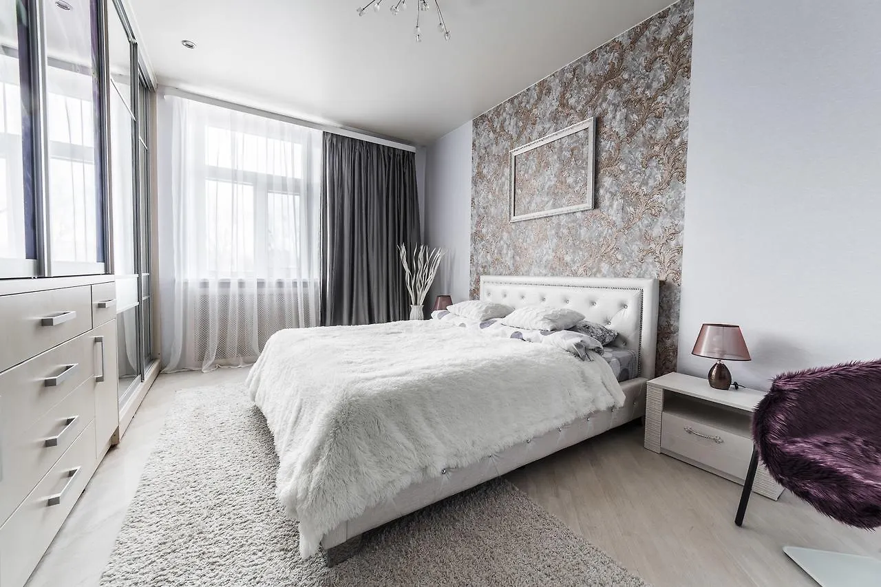 Mgapartments 3 Rooms Miasnikova Sq. Vip Minsk